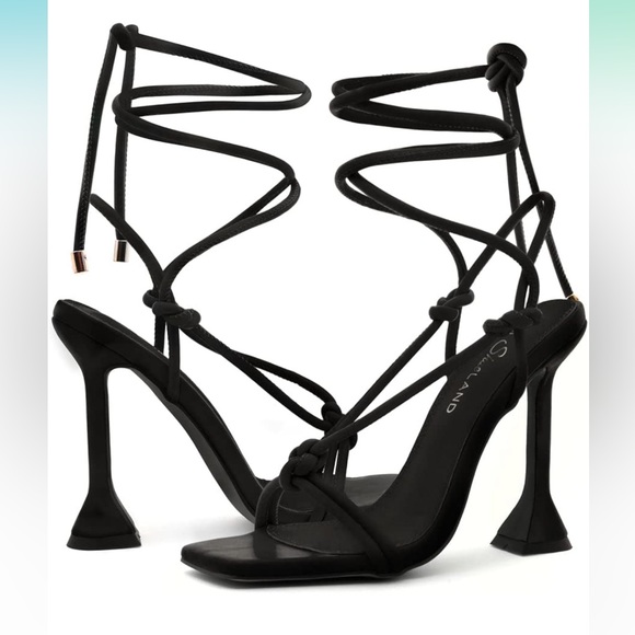 NWT Black Strappy Heel Sandals - Picture 2 of 9